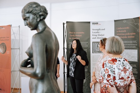 Dediščina in moč mitov (11)